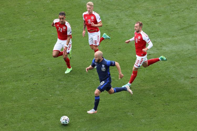 欧洲杯丹麦vs芬兰上半场赛果