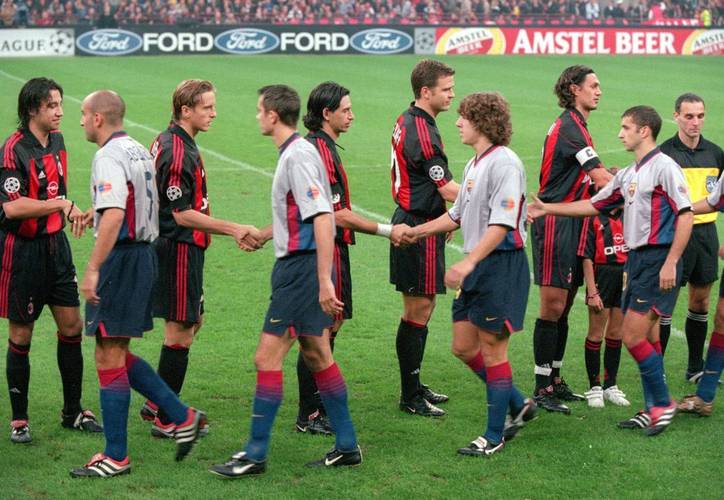 2000年欧冠AC米兰vs巴萨